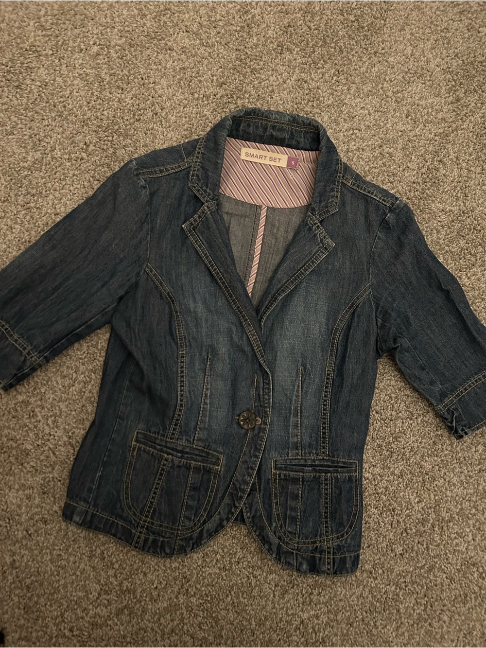 Smart Set Fitted Denim Jacket – XS Fit